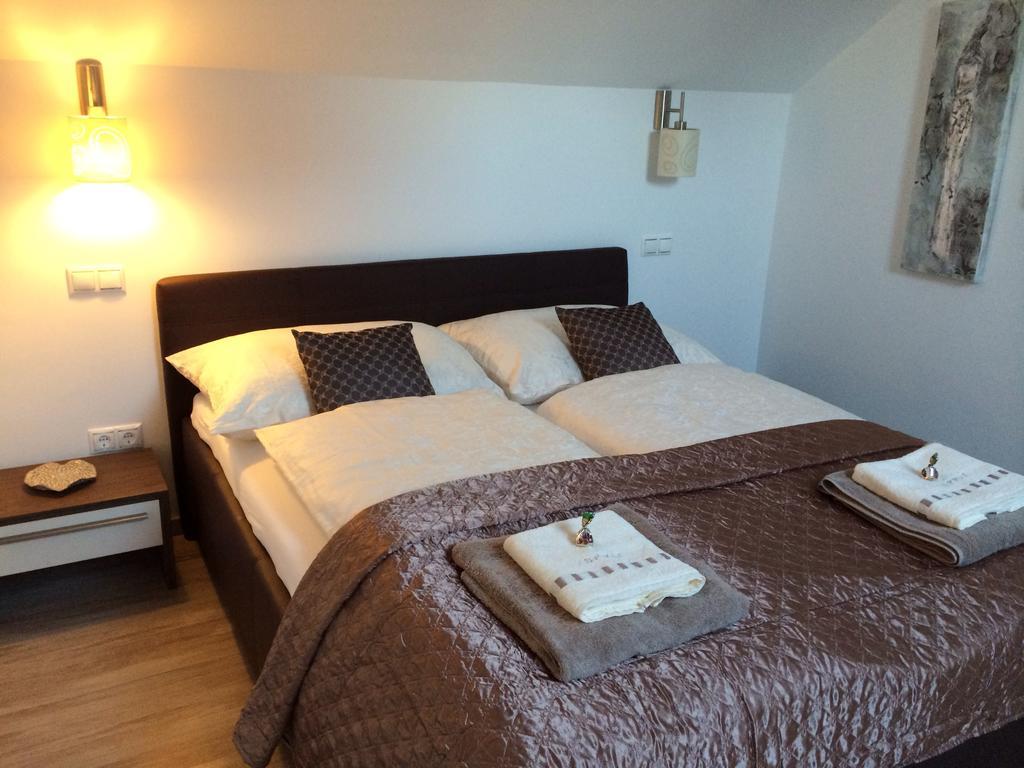 Leiner Apartman Hévíz Habitación foto