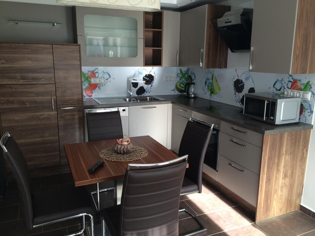 Leiner Apartman Hévíz Exterior foto