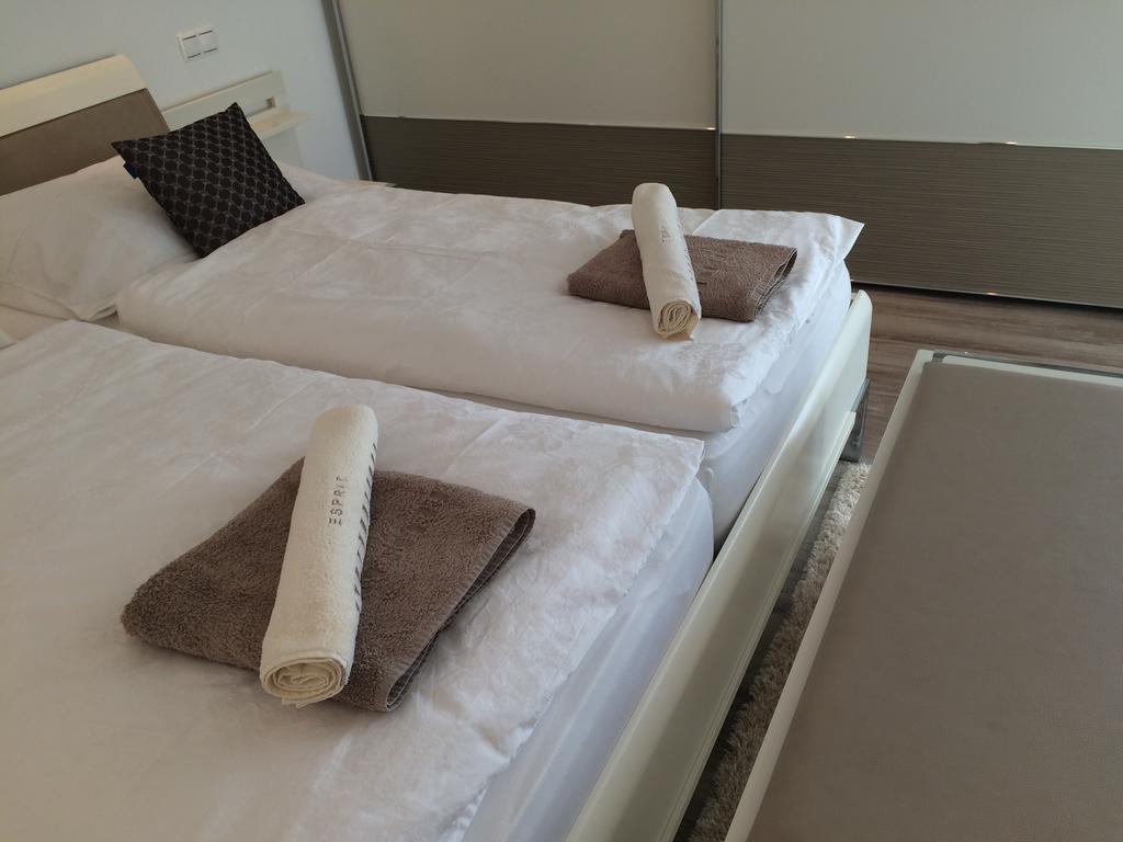 Leiner Apartman Hévíz Exterior foto