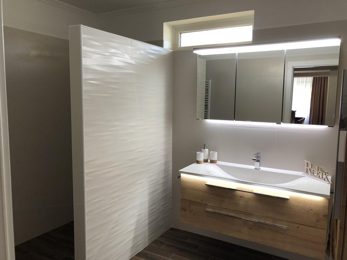 Leiner Apartman Hévíz Exterior foto